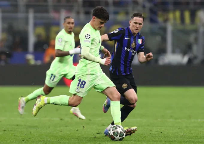 Barcelona Forward 'Set untuk menyelesaikan' Langkah € 15 juta
