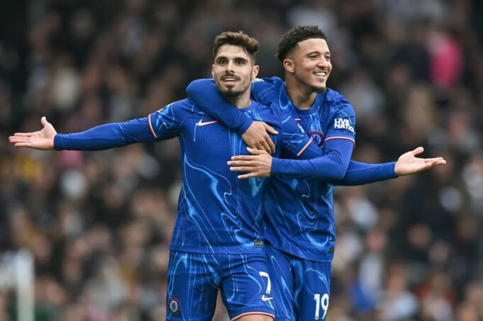 Bintang Chelsea Pedro Neto pernah mendekati bergabung dengan Manchester United. Sekarang pemain sayap Enzo Maresca yang terbang seharga ₤ 54.
