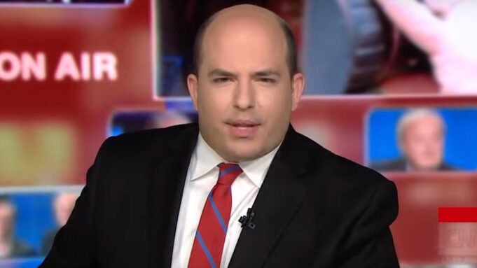 Brian Stelter CNN bereaksi terhadap Beyoncé Bashing Trump
