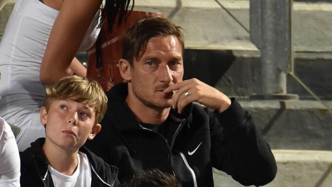 Cristian, putra Francesco Totti, mengumumkan pengunduran diri pada usia 19 tahun
