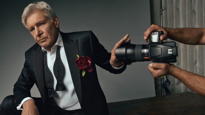 Harrison Ford berbicara! Di balik layar cerita sampul Variety
