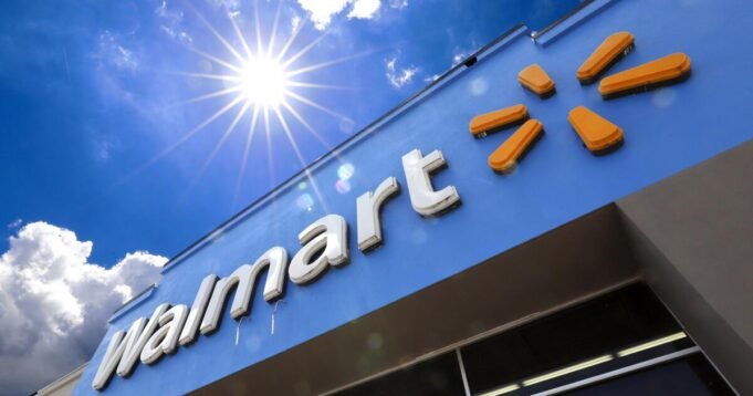 Hiltzik: Walmart dan Amazon, 'Ratu Kesejahteraan' Kaya kami '
