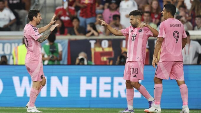 Inter Miami's Lionel Messi dan Jordi Alba dari MLS All-Star Game di Austin
