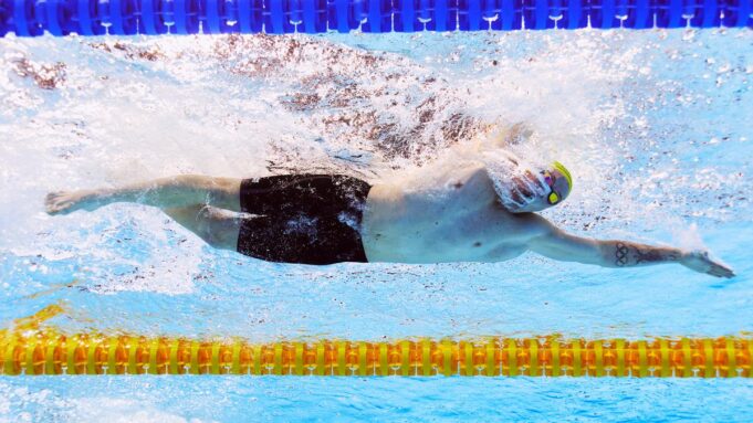 Kejuaraan Berenang Dunia: Kejuaraan Final Gaya Bebas Australia dari 800m dengan Keracunan Makanan
