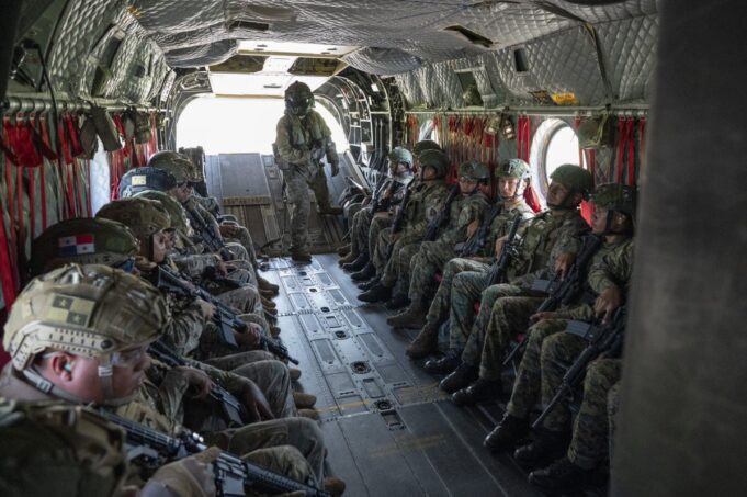 AS melakukan latihan militer bersama dengan Panama