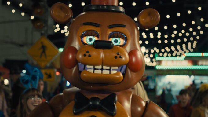 'Lima Malam di Freddy's 2' Teases Mangle, The Marionette
