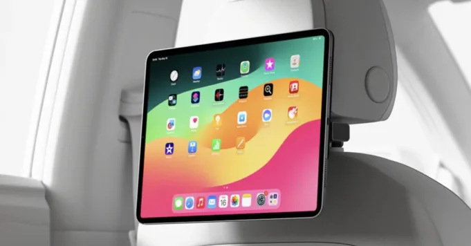 Mount iPad pengisian daya ini mengubah mobil Anda menjadi bioskop seluler
