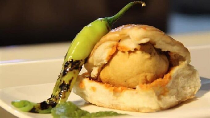 Mumbai berada di antara '100 Kota Makanan Terbaik di Dunia' dalam daftar Tasteatlas; Enam kota India membuat potongan
