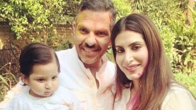 Before tying the knot for the second time with longtime partner Sunjay Kapur in 2017, Priya Sachdev was married to Vikram Chatwal.