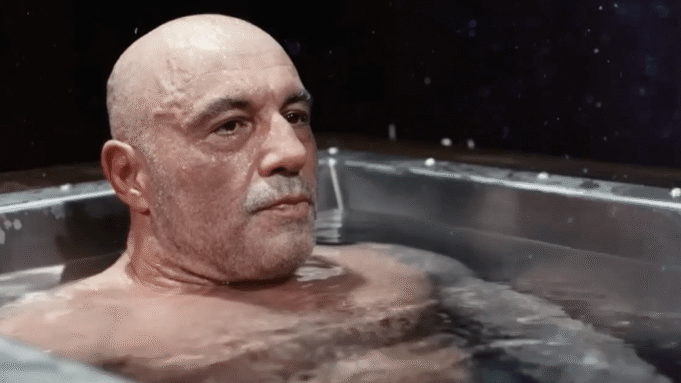 Troll 'The Daily Show' Joe Rogan di segmen video baru
