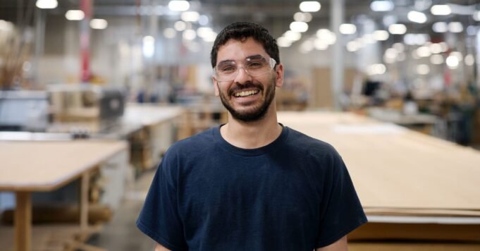 Apple Manufacturing Academy Opening untuk mendukung bisnis AS

