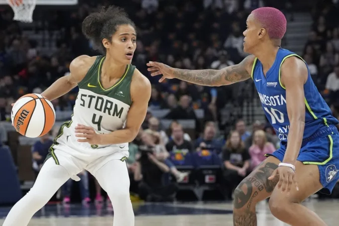 Badai Gunakan babak kedua yang kuat di belakang Skylar Diggins untuk menjungkirbalikkan Lynx
