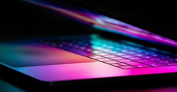 Berikut adalah delapan lapisan keamanan apel yang melindungi data Anda
