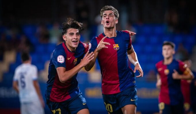 Borussia Dortmund dan Porto berharap untuk merebus bakat Barcelona yang berusia 17 tahun
