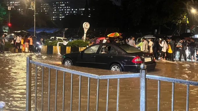 India ditetapkan untuk lebih basah September; IMD memperingatkan banjir bandang, tanah longsor
