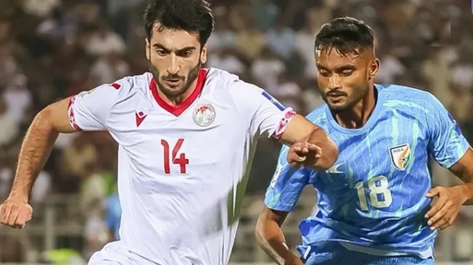 India mengalahkan tajikistan 2–1 sebagai gurpreet singh sandhu berdiri tinggi
