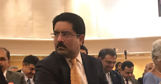 Kapitalisasi pasar Grasim dekat Rs 2 lakh crore: Kumar Mangalam Birla
