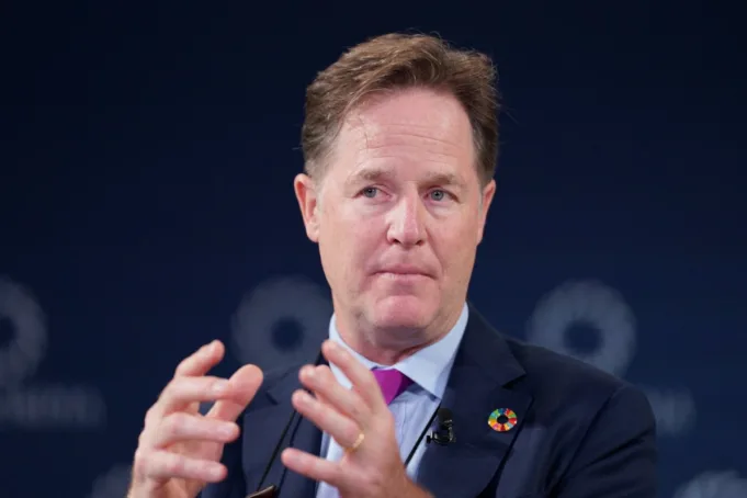 Mantan eksekutif meta Nick Clegg menawarkan kritik yang cermat terhadap Lembah Silikon yang 'cloyly conformist'
