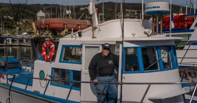 Memancing salmon rekreasi dilanjutkan akhir pekan ini di California
