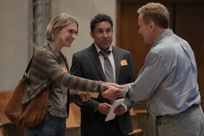 Oscar Nuñez di 'The Office' Spin -off 'The Paper,' Mengapa Oscar ada di Ohio
