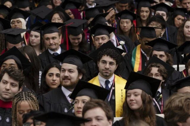 Wisuda Perguruan Tinggi