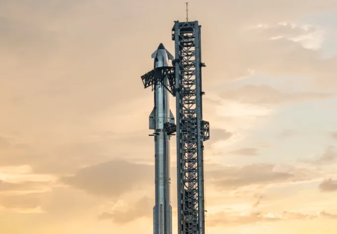 SpaceX mencetak kemenangan besar selama tes Starship Kesepuluh
