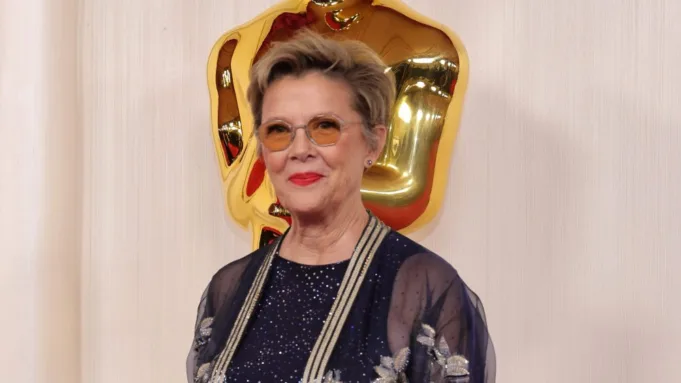 'Yellowstone' Beth dan Rip Spin -off Casts Annette Bening
