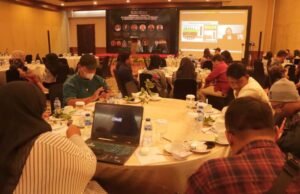 Fakultas Hukum UBP Karawang Gelar Seminar Nasional Lawan Radikalisme, Hadirkan Solusi Konkret Fakultas Hukum UBP Karawang Gelar Seminar Nasional Lawan Radikalisme, Hadirkan Solusi Konkret