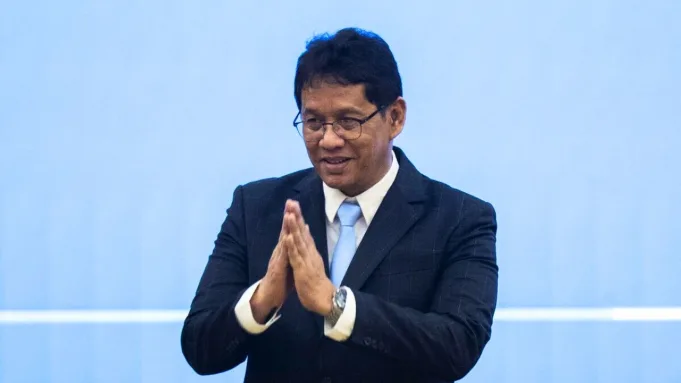 Indonesia baru saja menunjuk Menteri Keuangan baru, dan langkah pertamanya sudah mencuri perhatian. Dengan rencana senilai $12 miliar