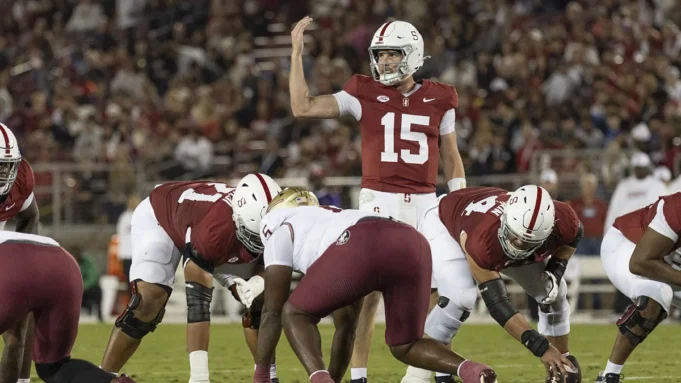 Stanford-HC-Frank-Reich-memulai-kembali-QB-untuk-pertandingan-Miami.webp