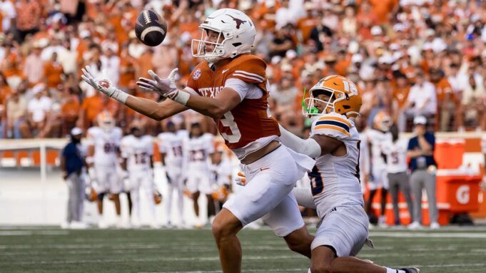 Texas-sedang-maju-untuk-saat-ini-tetapi-kemenangan-Minggu-ke-9.jpg