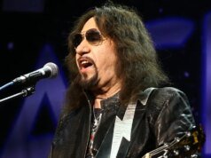 KISS Mengenang Ace Frehley Selama Konser Pertama Sejak Kepergiannya