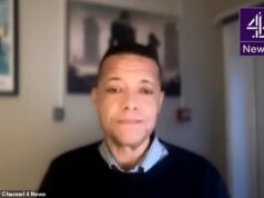 Anggota parlemen dari Partai Buruh menjadi orang pertama yang memecah barisan dan menyerukan agar Keir Starmer digantikan oleh Andy Burnham sebagai Perdana Menteri