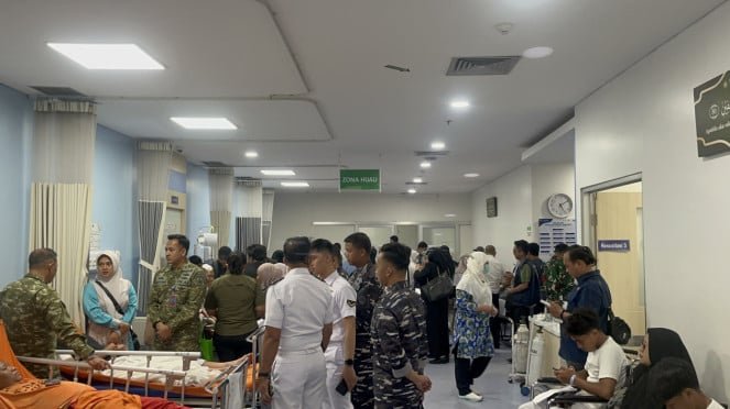 1762750346_690de915dbb35-suasana-rs-islam-cempaka-putih-tempat-korban-ledakan-sman-72-jakarta_663_372.jpeg