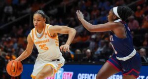Roundup 25 Teratas Wanita: No. 12 Tennessee melampaui Belmont