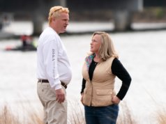 Acara TV Gelap Bisa Mendapat Skor Besar di Golden Globes: ‘Monster’, ‘Iblis yang Menyamar’