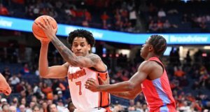 Syracuse yang tak terkalahkan akan menjalani pemeriksaan fisik melawan Monmouth