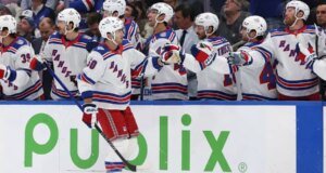 Rentetan pembuka pertandingan mendorong Rangers mengalahkan Lightning