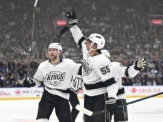 Raja Pejuang Jalanan, Legislator yang sukses dalam negeri bersiap menghadapi bentrokan di Ottawa