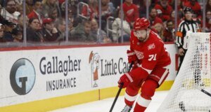 Rising Red Wings menghadapi tim keren lainnya di Islanders