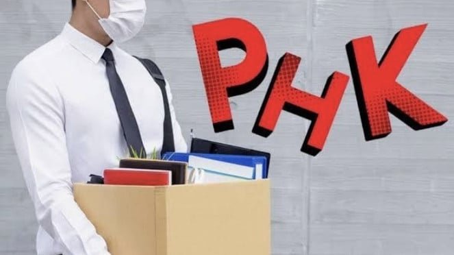 672398cd0da0e-kenaikan-phk-di-indonesia-59-796-pekerja-terkena-dampak-hingga-akhir-oktober-2024_663.jpeg