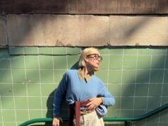 Mode dasar terbaik: Mengapa orang Australia tidak pernah puas dengan Uniqlo karena penjualannya mendekati $ 1 miliar