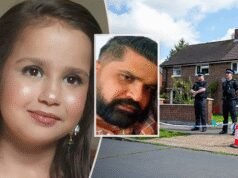 Menangis, menjerit, mengumpat, 30 menit terburuk yang pernah saya alami di dalam ambulans: Paramedis membantu pemindahan anak