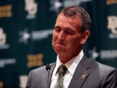 Baylor AD Mack Rhoades mengambil cuti, juga mengundurkan diri sebagai ketua CFP