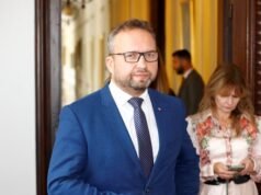 Para ilmuwan sedang menguji prosedur baru untuk gagal paru-paru: pernapasan rektal!