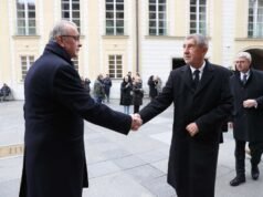 Babiš: Klaus menyampaikan pidato yang luar biasa di pemakaman. Dan saya membeli properti itu! Untuk 389 juta CZK?