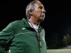 Bintang ‘Last Chance U’ John Light Beam Meninggal Pada Usia 66 Tahun Setelah Ditembak Di Kampus