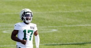 Pelatih New York Jets memberikan kabar kesehatan Kris Boyd setelah penembakan