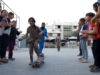 Skateboarding Bantu Anak-anak Gaza yang Trauma di Tengah Reruntuhan, Tambah Kegembiraan yang Langka | Berita konflik Israel-Palestina