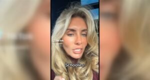 Bintang OnlyFans Bonnie Blue berencana untuk kembali ke Australian Schoolies setelah sebelumnya visanya ditolak: ‘Orang tua, ya, Anda harus khawatir’